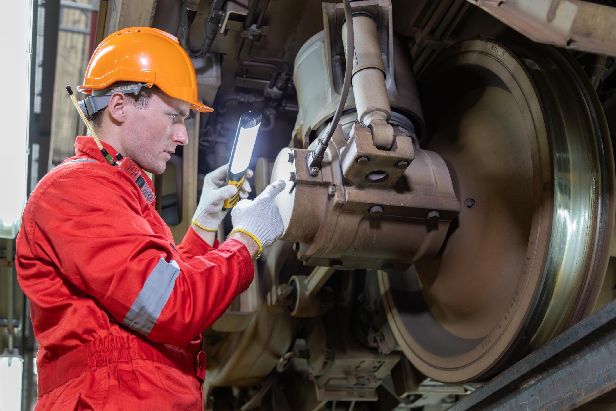 Locomotive engineering component inspection and testing